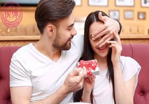 佛山市私家侦探：婚后男方还贷款女方出装修费咋分